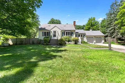 10 Standley St, Beverly, MA 01915 - Photo 3