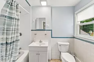 71 School St, Upton, MA 01568 - Photo 23