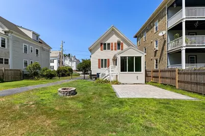 18 Willow Ave, Salem, MA 01970 - Photo 25