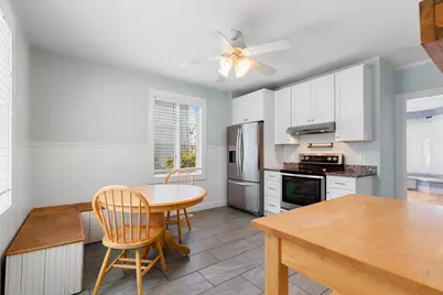 18 Willow Ave, Salem, MA 01970 - Photo 15