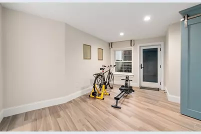 39 Hammond Street #2, Cambridge, MA 02138 - Photo 21
