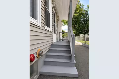 172-174 Park St, Lawrence, MA 01841 - Photo 9