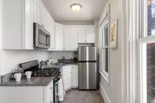 62 West Cedar, Boston, MA 02114 - Photo 5