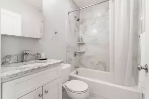 62 West Cedar, Boston, MA 02114 - Photo 11