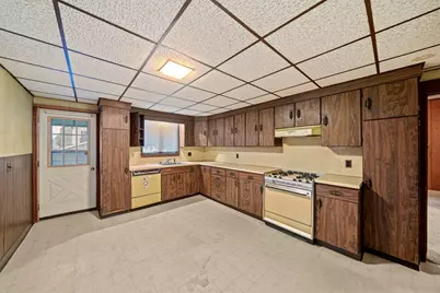 40 Broadway, Quincy, MA 02169 - Photo 5