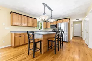 102 Cathedral Dr, Attleboro, MA 02703 - Photo 9