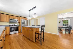 102 Cathedral Dr, Attleboro, MA 02703 - Photo 7