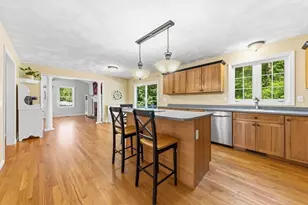 102 Cathedral Dr, Attleboro, MA 02703 - Photo 11