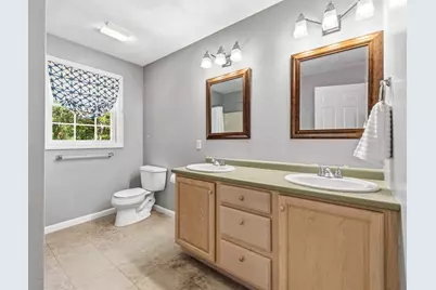 102 Cathedral Drive, Attleboro, MA 02703 - Photo 27