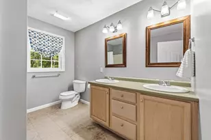 102 Cathedral Dr, Attleboro, MA 02703 - Photo 27
