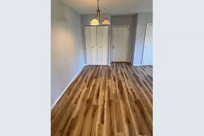 685 Oak St #2-5, Brockton, MA 02301 - Photo 9