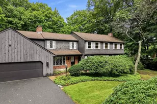 3 Hilltop Dr, Wilbraham, MA 01095 - Photo 1