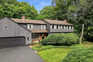 3 Hilltop Dr, Wilbraham, MA 01095 - Photo 3