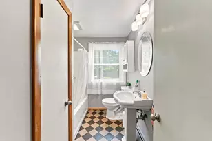 109 Providence St, Uxbridge, MA 01569 - Photo 25