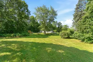 109 Providence St, Uxbridge, MA 01569 - Photo 37