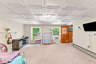 109 Providence St, Uxbridge, MA 01569 - Photo 31