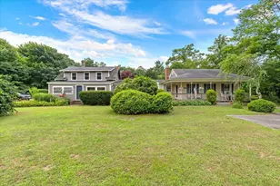 643 Main St, Harwich, MA 02645 - Photo 1