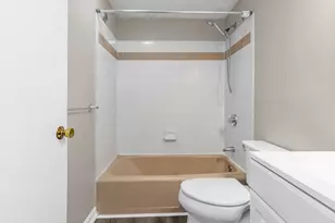 9 Cross St, Chelmsford, MA 01863 - Photo 19