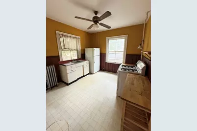 4 Woodstock Ave #1, Boston, MA 02135 - Photo 11
