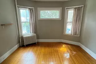 4 Woodstock Ave, Boston, MA 02135 - Photo 5