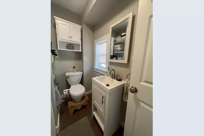 64 Fulton St, Lowell, MA 01850 - Photo 7