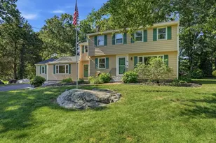 23 Acorn St, Scituate, MA 02066 - Photo 1