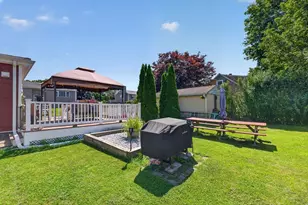 117 Bridge St, Fairhaven, MA 02719 - Photo 27