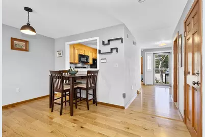 63 Bayberry Cmn #63, Franklin, MA 02038 - Photo 3