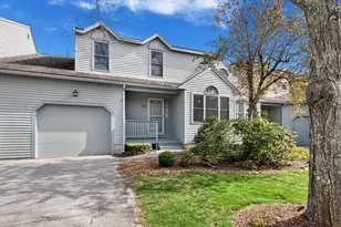 63 Bayberry Common, Franklin, MA 02038 - Photo 1