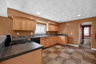 14 Forestvale Rd, Boston, MA 02136 - Photo 11