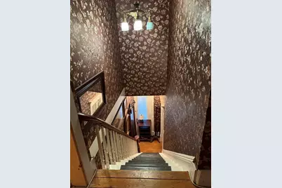 8 Hawes St, Fitchburg, MA 01420 - Photo 9