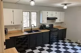 8 Hawes St, Fitchburg, MA 01420 - Photo 21