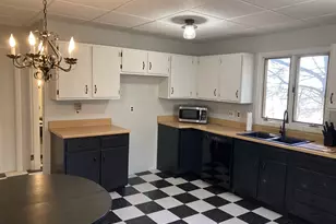 8 Hawes St, Fitchburg, MA 01420 - Photo 19