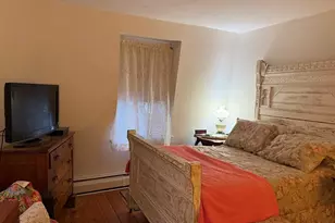 8 Hawes St, Fitchburg, MA 01420 - Photo 11
