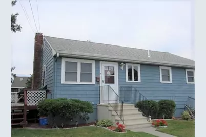 9 Central Pl(Winter Rental), Bourne, MA 02532 - Photo 1