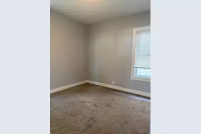 103 Tecumseh St #2, Fall River, MA 02721 - Photo 5