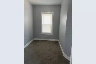 103 Tecumseh St #2, Fall River, MA 02721 - Photo 3