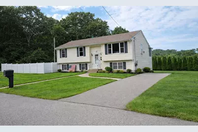 37 Leigh Street, Seekonk, MA 02771 - Photo 3