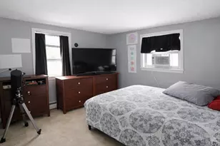37 Leigh St, Seekonk, MA 02771 - Photo 9