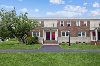 48 Newman Rd #48, Malden, MA 02148 - Photo 1