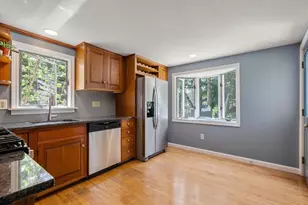 18 Lodge Rd, Wayland, MA 01778 - Photo 11