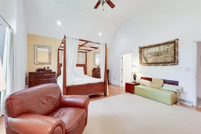 18 Bayberry Dr #18, Easthampton, MA 01027 - Photo 3