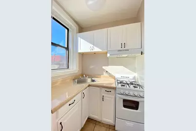 124 Central Ave #33, Lynn, MA 01901 - Photo 1