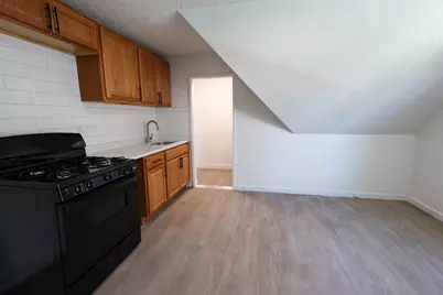 8 Colonial Avenue #3, Boston, MA 02124 - Photo 3