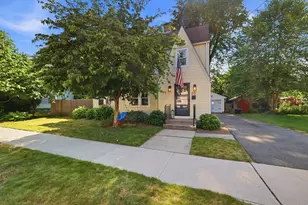 20 Ashbrook St, Springfield, MA 01118 - Photo 1