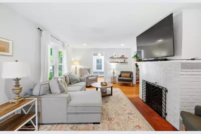 20 Ashbrook Street, Springfield, MA 01118 - Photo 7