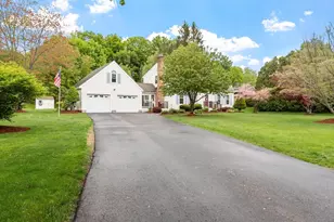 29 Rinnock Rd, Fitchburg, MA 01420 - Photo 3