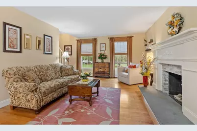 29 Rinnock Rd, Fitchburg, MA 01420 - Photo 11