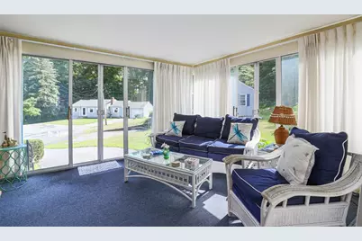 15 Norman Place, Leominster, MA 01453 - Photo 17
