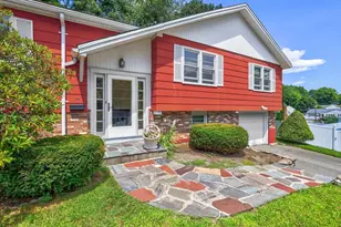 15 Norman Pl, Leominster, MA 01453 - Photo 5